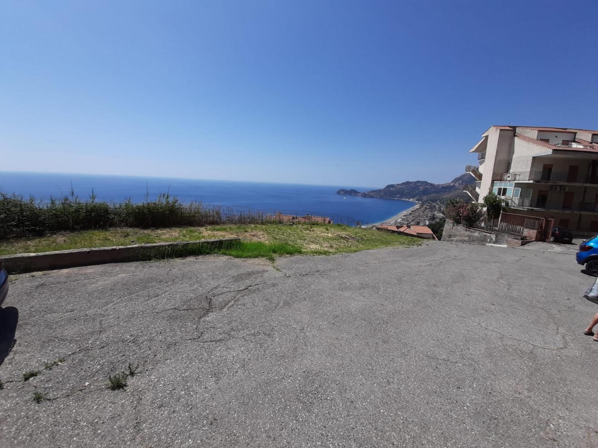 Appartamento Casa Vacanze Donna Yuliya Letojanni Esterno foto