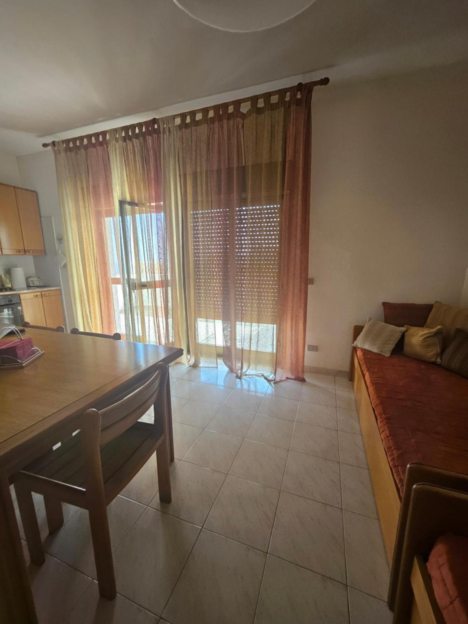 Appartamento Casa Vacanze Donna Yuliya Letojanni Esterno foto